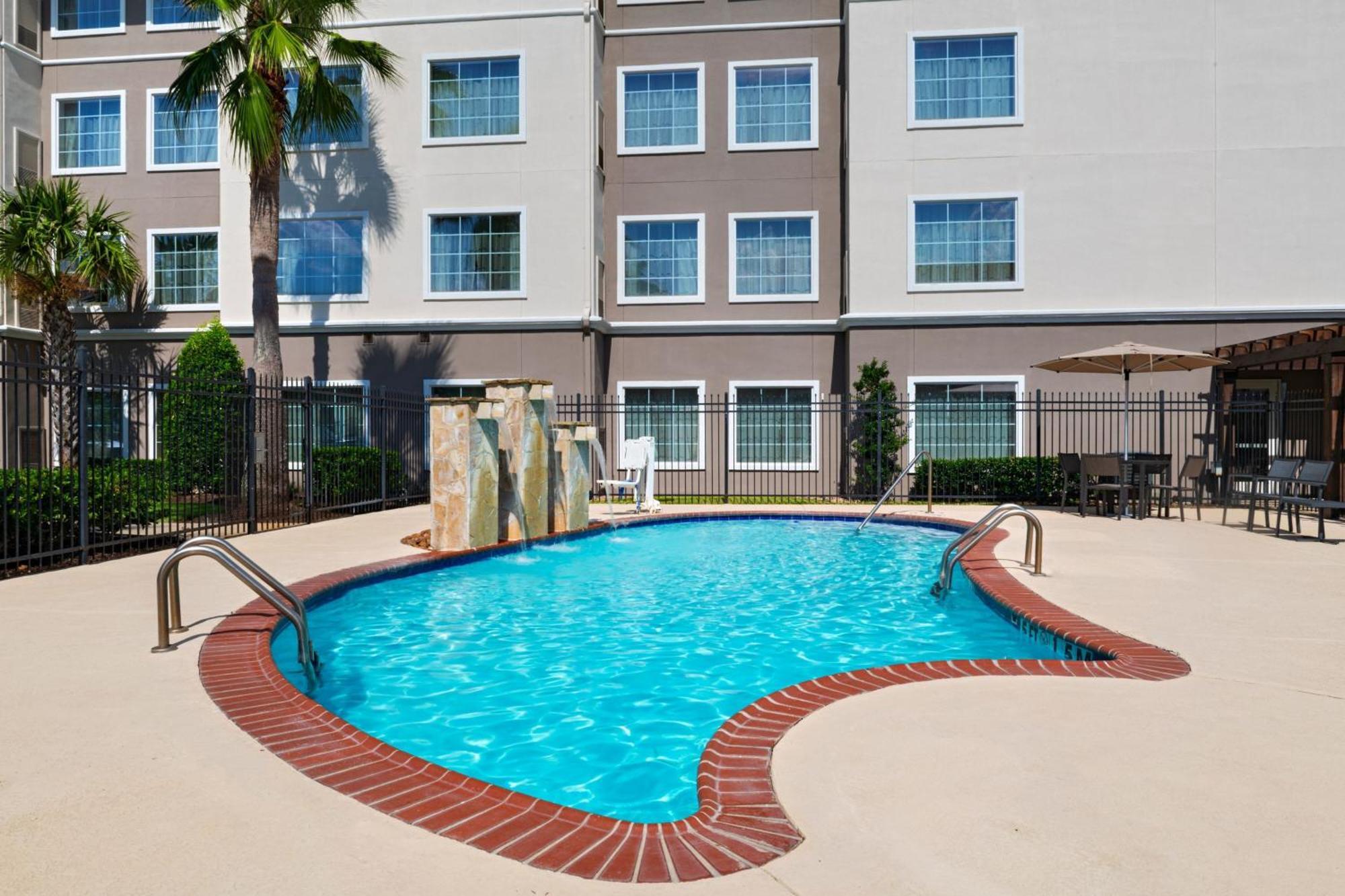 Residence Inn Beaumont Hotel 3*